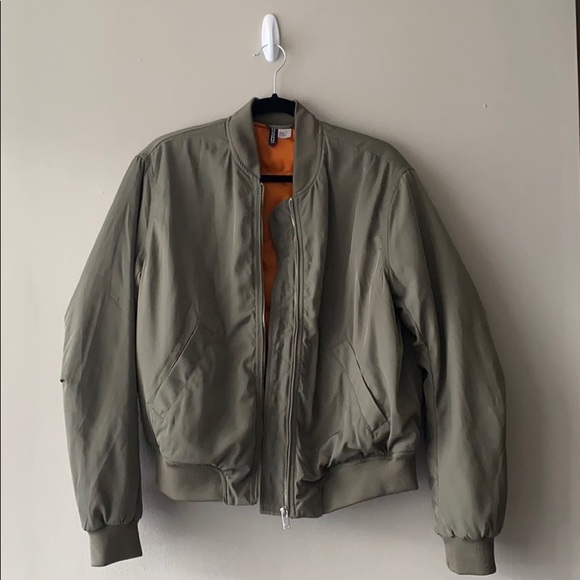 H&M Jackets & Blazers - H&M Divide Olive Green Bomber Jacket
